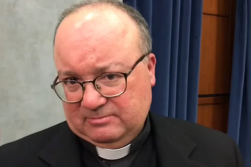 Arcybiskup Charles Scicluna zapewnia, że nie zamierza dokonywać nad Wisłą czystek personalnych.