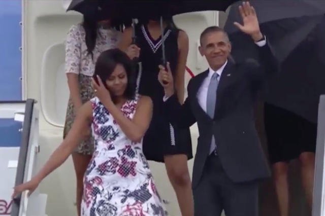Prezydent przyleciał na Kubę z całą rodziną.