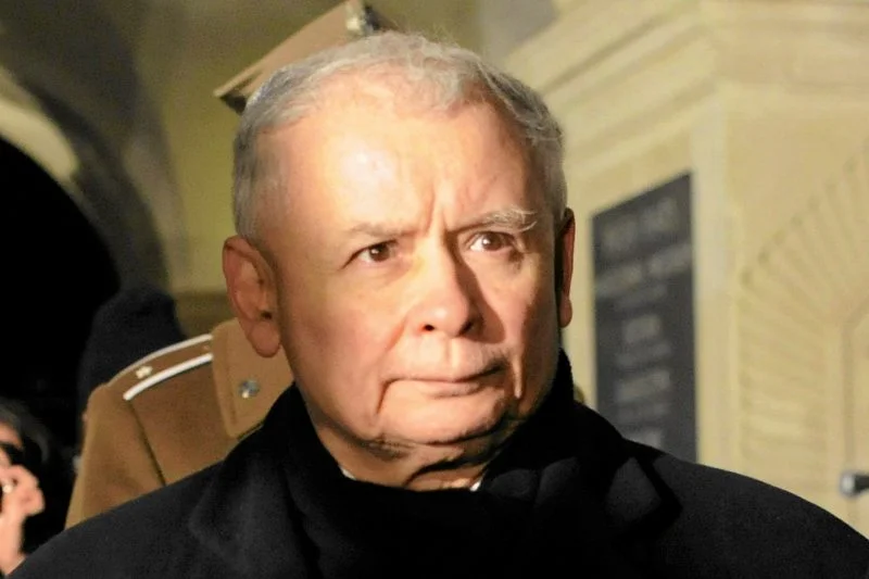 Jarosław Kaczyński cieszy się ze zwycięstwa Bolesława Piechy w wyborach uzupełniających do Senatu. "Dziś Rybnik, jutro Polska" – przekonywał prezes PiS na konferencji prasowej.