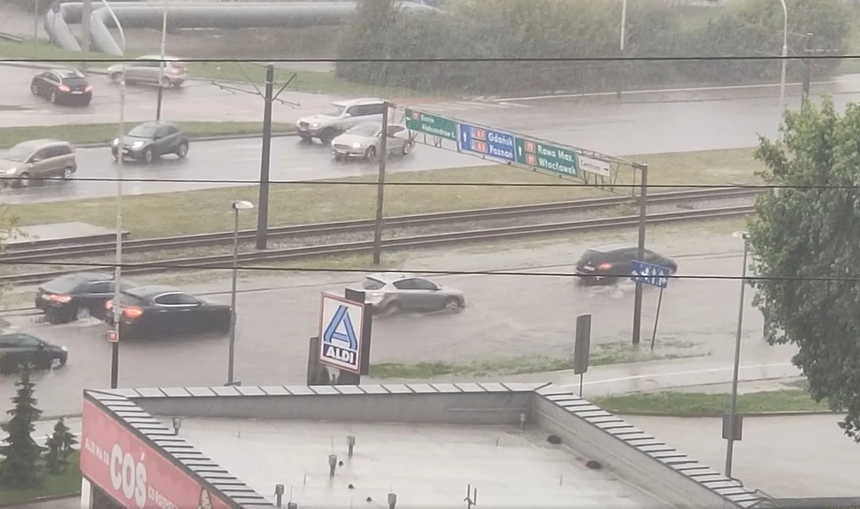 Burze nad Polską. Na zdjęciu: zalana Łódź.