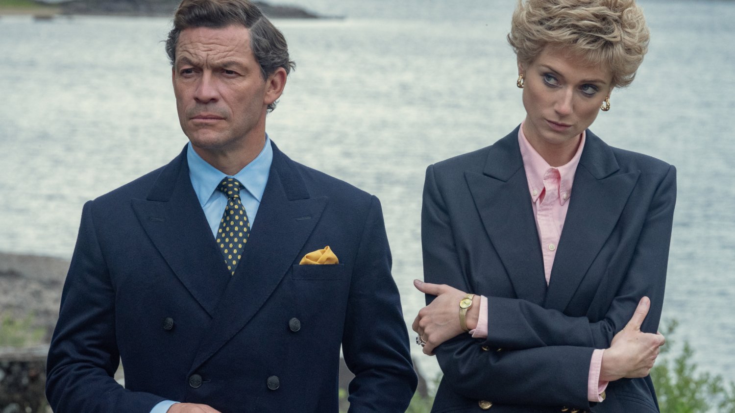 księżna Diana i książę Karol w The Crown 5, Elizabeth Debicki i Dominic West Dominic West jako książę Karol i Elizabeth Debicki jako księżna Diana w "The Crown 5"
