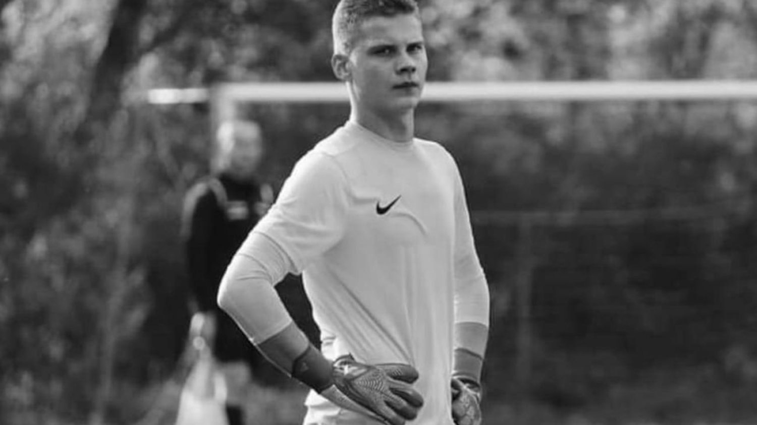 Mający zaledwie 23 lata Szymon Kondycki zmarł nagle. Bramkarz jeszcze w sobotę rozgrywał ligowy mecz.