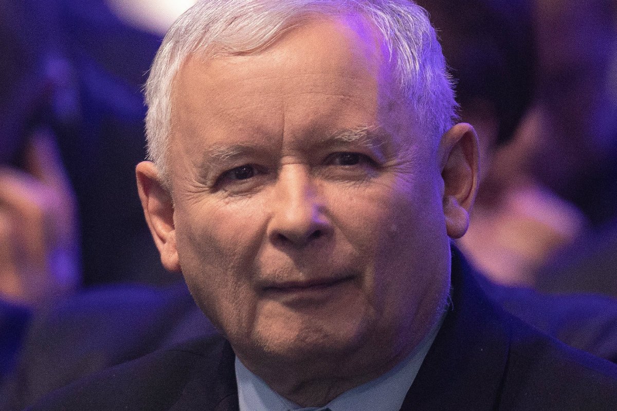 Ponad 41 proc. badanych chce zagłosować na PiS. Koalicję Europejską chce poprzeć 37,2 proc. wyborców. Wiosna Roberta Biedronia może liczyć tylko na nieco ponad 6 proc. poparcia - wynika z sondażu IBRiS dla Radia Zet.