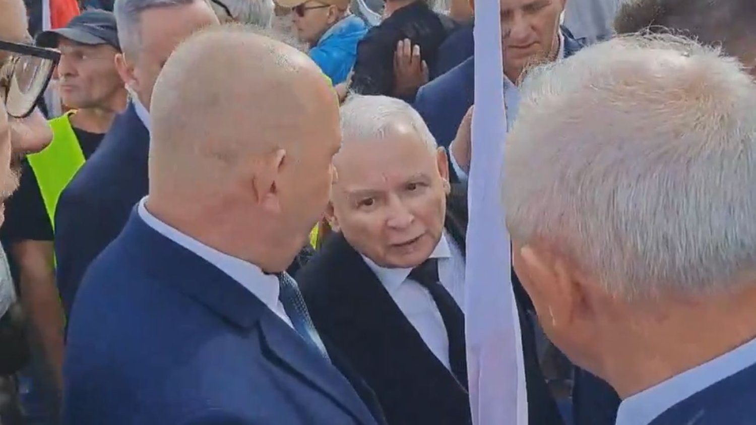 Jarosław Kaczyński użył niestosownych słów podczas miesięcznicy smoleńskiej