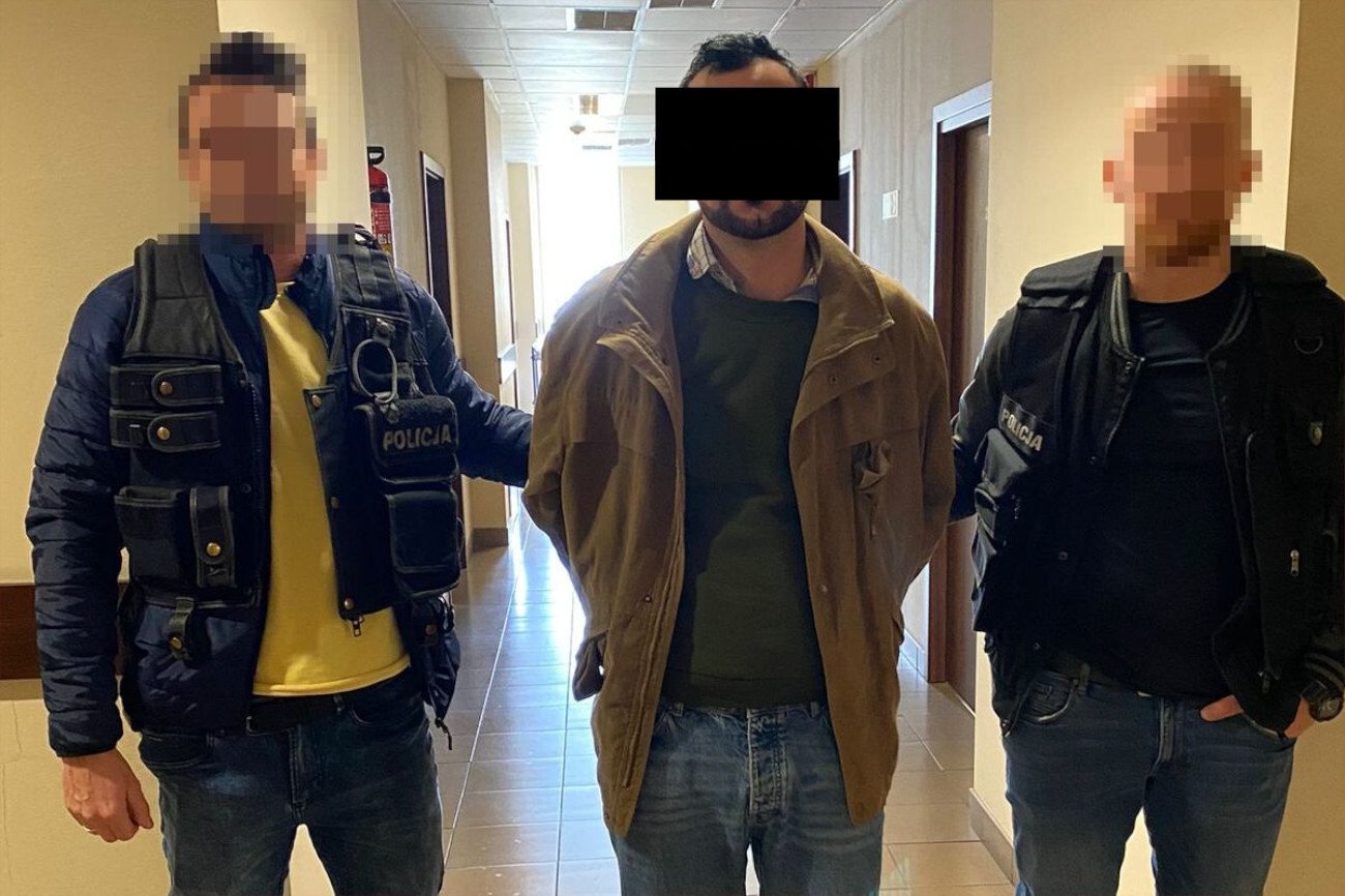 Kierowca lubelskiej taksówki usłyszał zarzut doprowadzenia 24-latki do innej czynności seksualnej