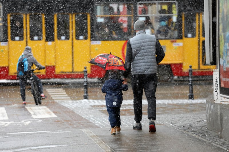 Zdaniem synoptyków w święta będzie zimno i należy się spodziewać opadów śniegu z deszczem.