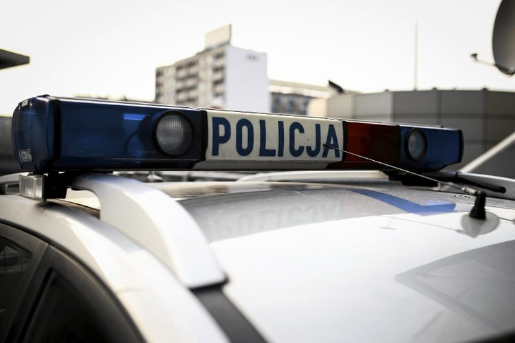 Limuzyna SOP zderzyła się z tirem.