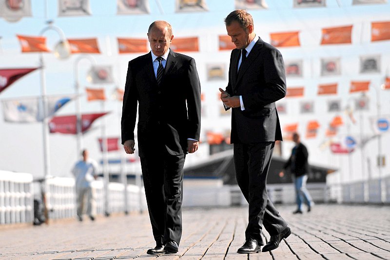 Czesław Bielecki sugerował, że powody katastrofy smoleńskiej zaczęły rodzić się już podczas spotkania przywódców Rosji, Niemiec i Polski na Westerplatte 1 września 2009 roku.