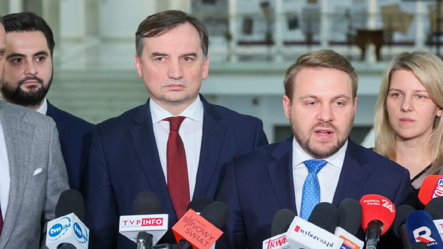 Morawiecki wziął się za Ozdobę. Muszkieter Ziobry poszedł o krok za daleko.