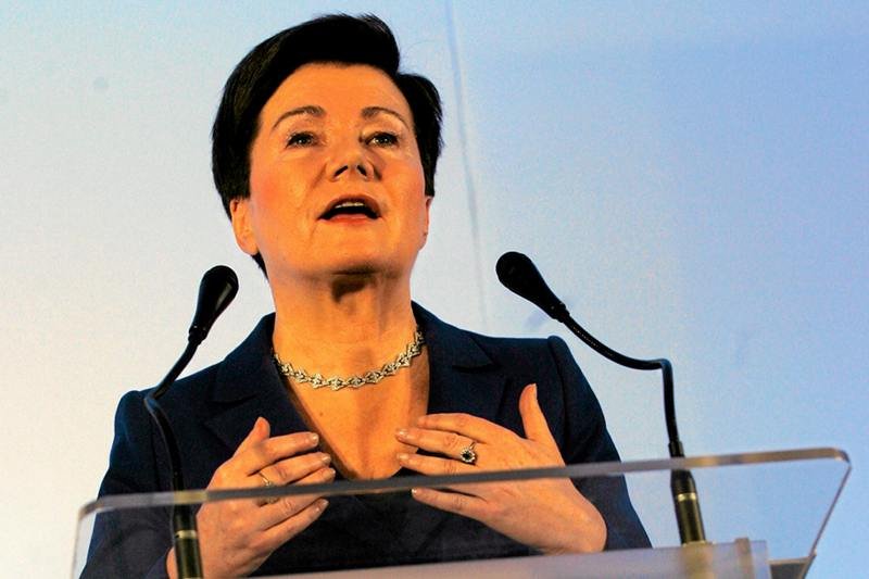 Hanna Gronkiewicz-Waltz postanowiła w liście do mieszkańców przeprosić za zamieszanie związane z reformą śmieciową. Koszt druku listu wyniesie 99 tys. zł.