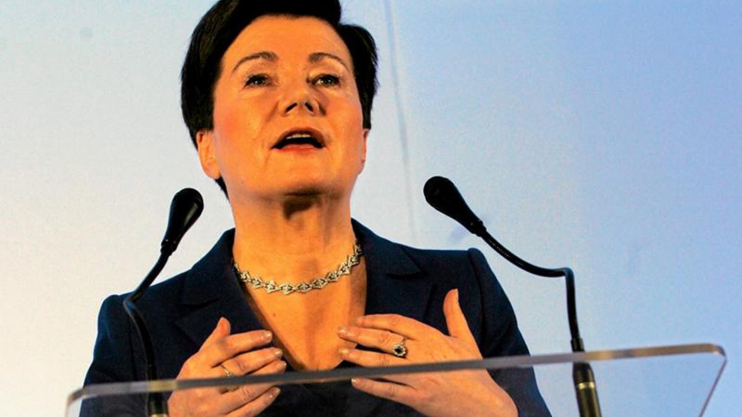 Hanna Gronkiewicz-Waltz postanowiła w liście do mieszkańców przeprosić za zamieszanie związane z reformą śmieciową. Koszt druku listu wyniesie 99 tys. zł.