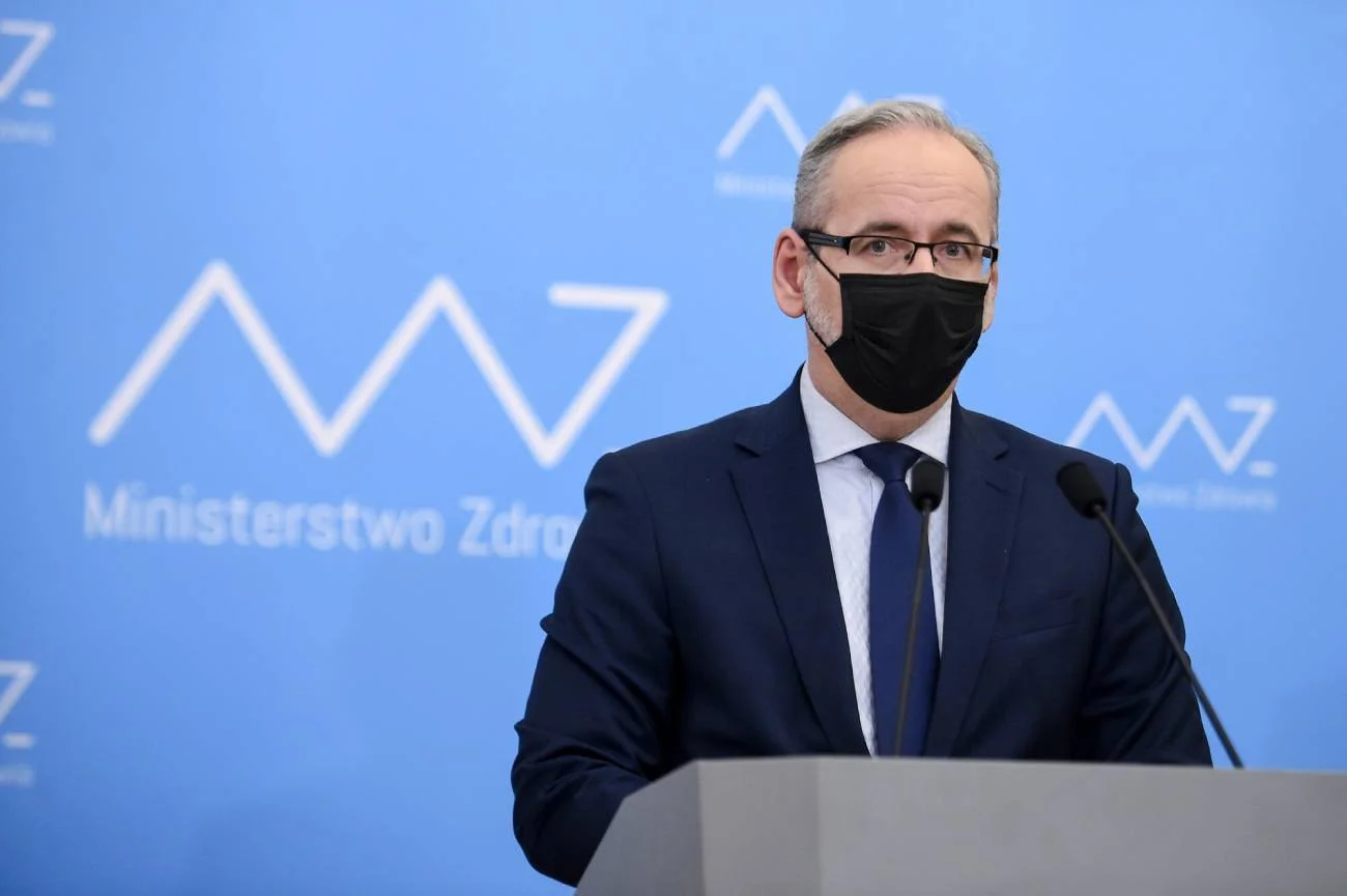 Minister Adam Niedzielski podczas konferencji prasowej