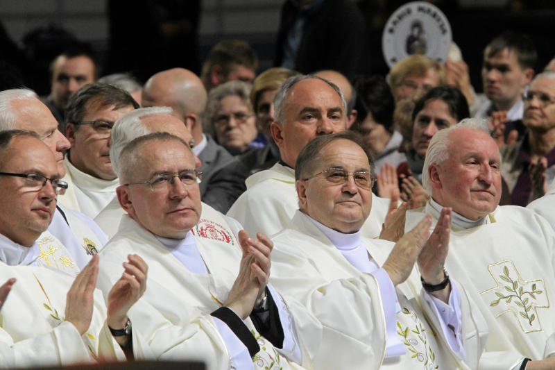 Radio Maryja z roku na rok traci słuchaczy.