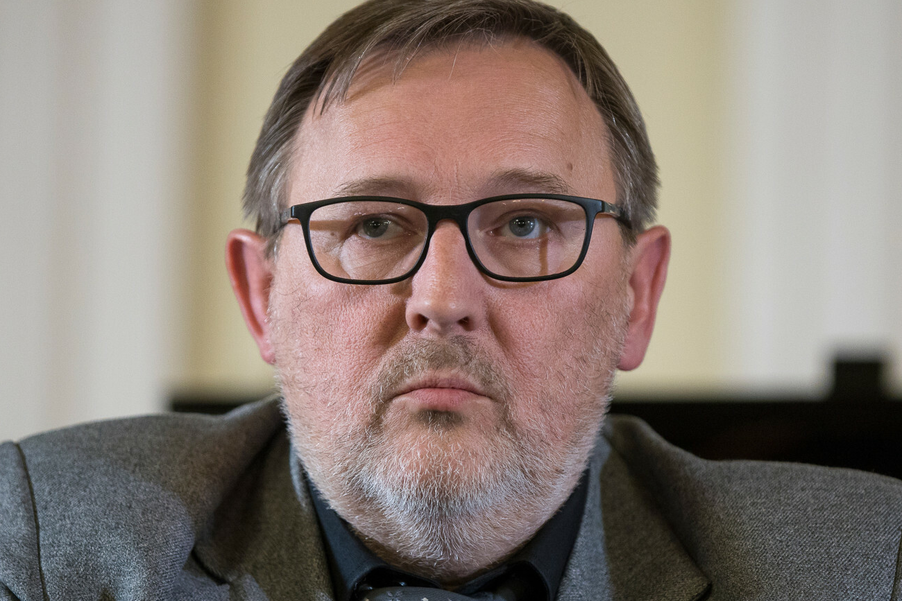 Redaktor naczelny znanego dziennika startuje w wyborach z list PiS. "Jest wyznawcą tej partii".