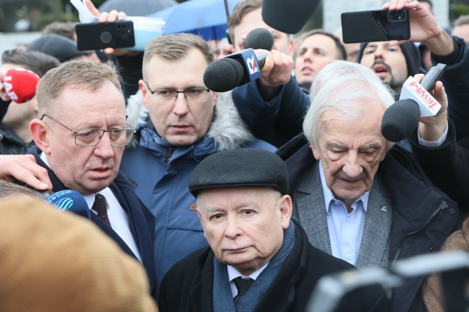 Co się dzieje wewnątrz PiS?