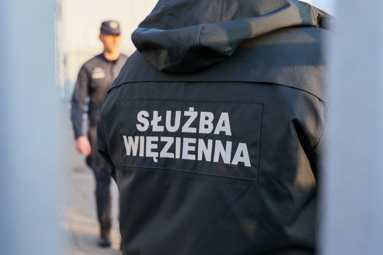 10.01.2024. Areszt śledczy Warszawa - Gróchow. Zatrzymani Maciej Wąsik i Mariusz Kamiński zostali przewiezieni 9 bm. do aresztu i przebywają na jego terenie. 10.01.2024. Areszt śledczy Warszawa - Gróchow. Zatrzymani Maciej Wąsik i Mariusz Kamiński zostali przewiezieni 9 bm. do aresztu i przebywają na jego terenie.