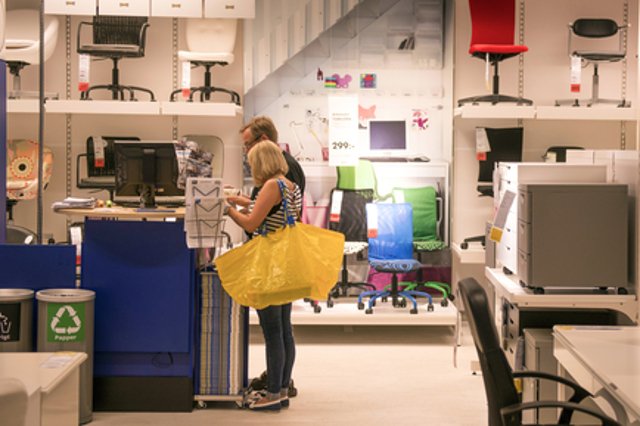 Wizyta w IKEI jest jak spacer po polu minowym?