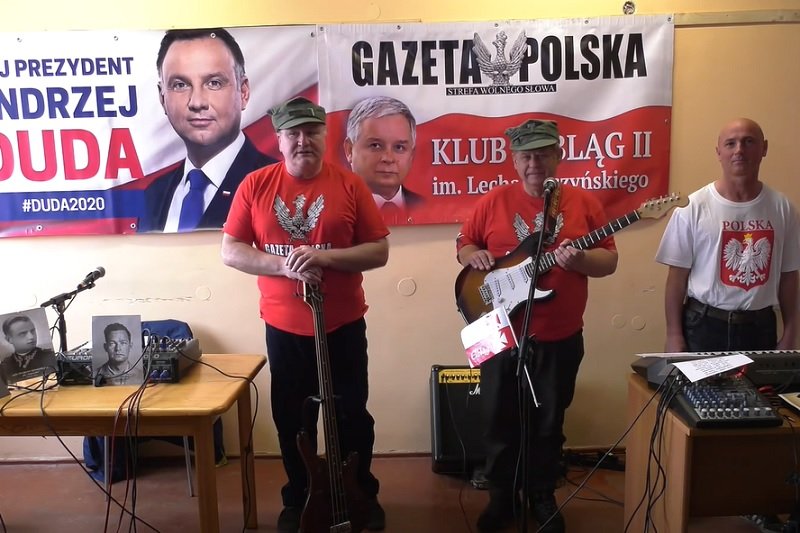 Jest kolejny hit z wyrazami poparcia dla Andrzeja Dudy.