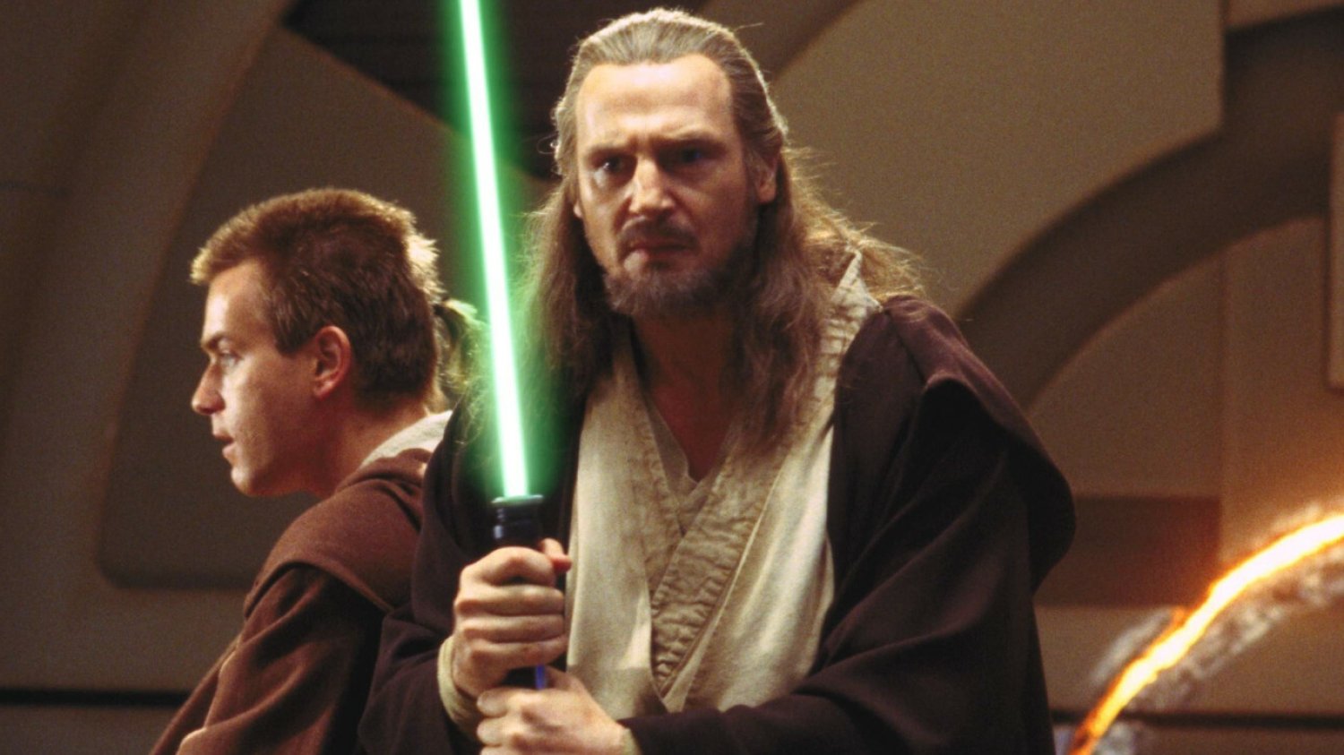 Liam Neeson wspomina sceny walk na miecze świetlne. Liam Neeson wspomina sceny walk na miecze świetlne.