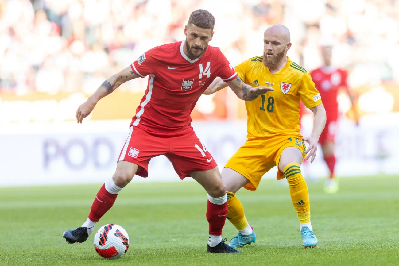 Mateusz Klich w ostatnich latach był piłkarzem, który pojawiał się w reprezentacji Polski. Jak będzie w kadrze Santosa?
