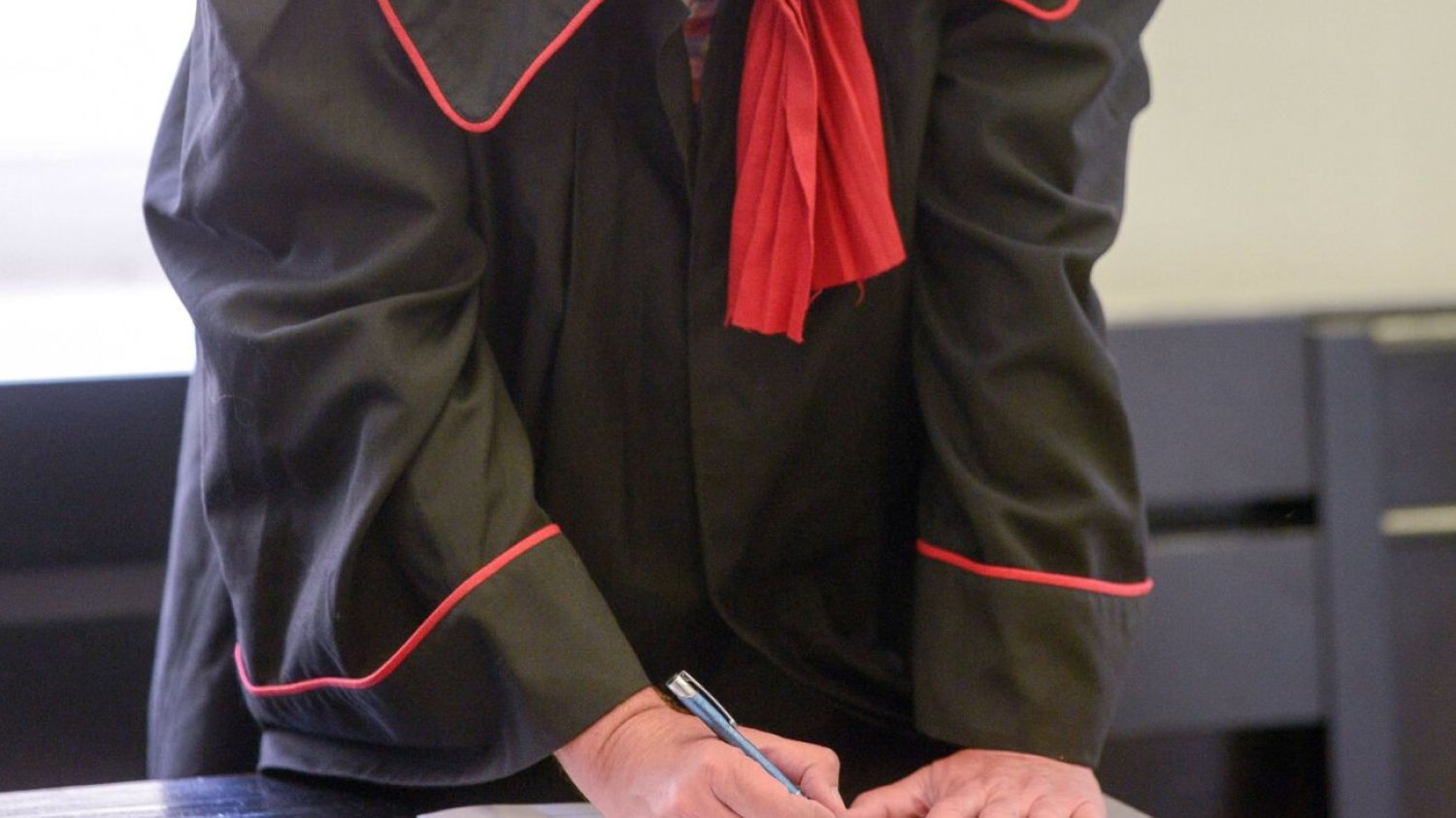 Oskar D. zatrzymany prze prokuraturę. Narażał życie i zdrowie pacjentów.