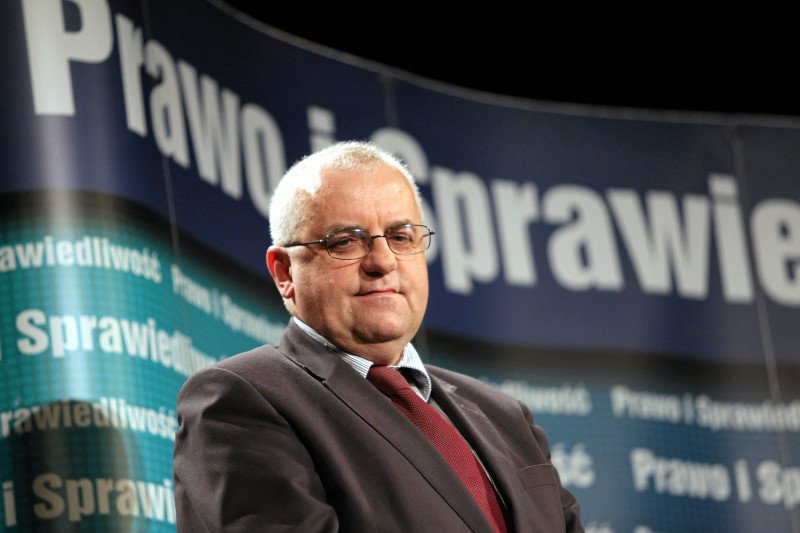 Adam Lipiński jest już nie tylko sekretarzem stanu w Kancelarii Premiera, także pełnomocnikiem rządu ds. równego traktowania