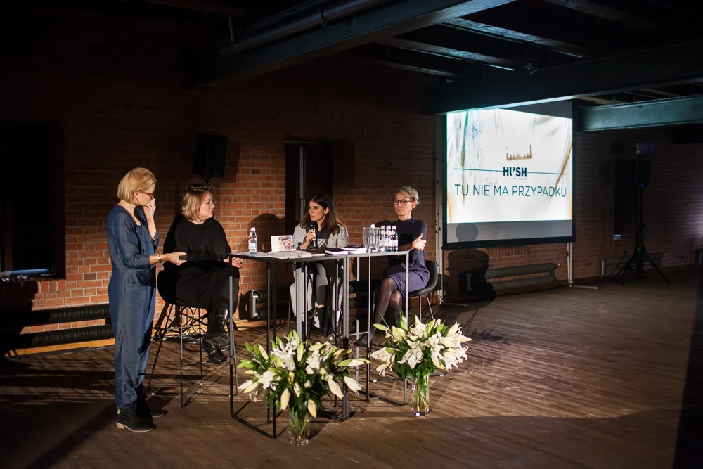 Magda Korcz i Anna Pięta podczas wykładu w ramach Art & Fashion Open University w Starym Browarze