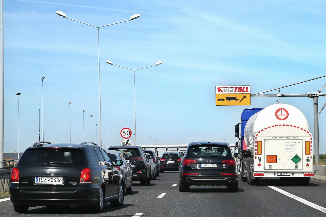 Karambol na autostradzie A4 w kierunku Wrocławia. Utworzył się potężny korek. (Zdjęcie poglądowe)