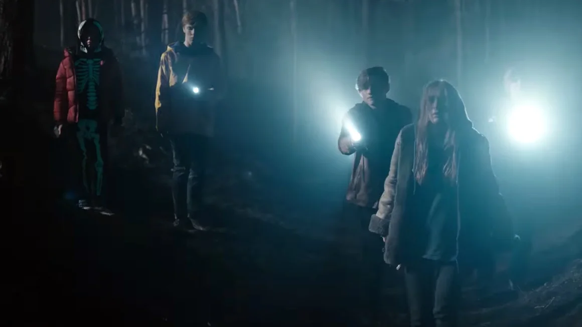 Nie, to nie są zdjęcia z 3. sezonu "Stranger Things".