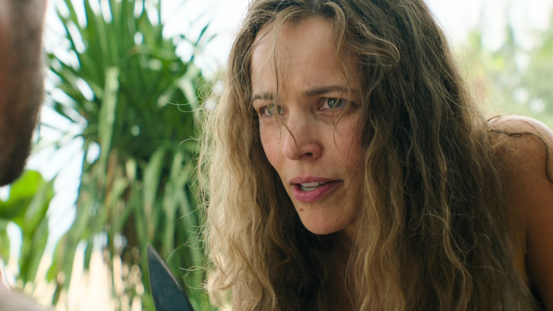 To thriller o pracy w korpo w stylu "Cast Away". Zwiastun zapowiada jazdę bez trzymanki