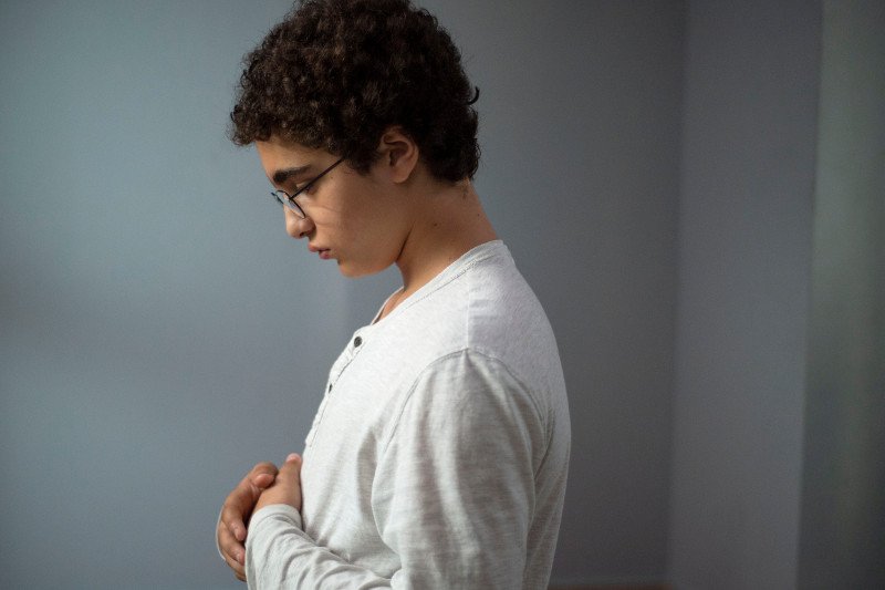 "Młody Ahmed to najnowsze dzieło braci Dardenne. Film dotyka palącej kwestii radykalizacji w islamskich społecznościach