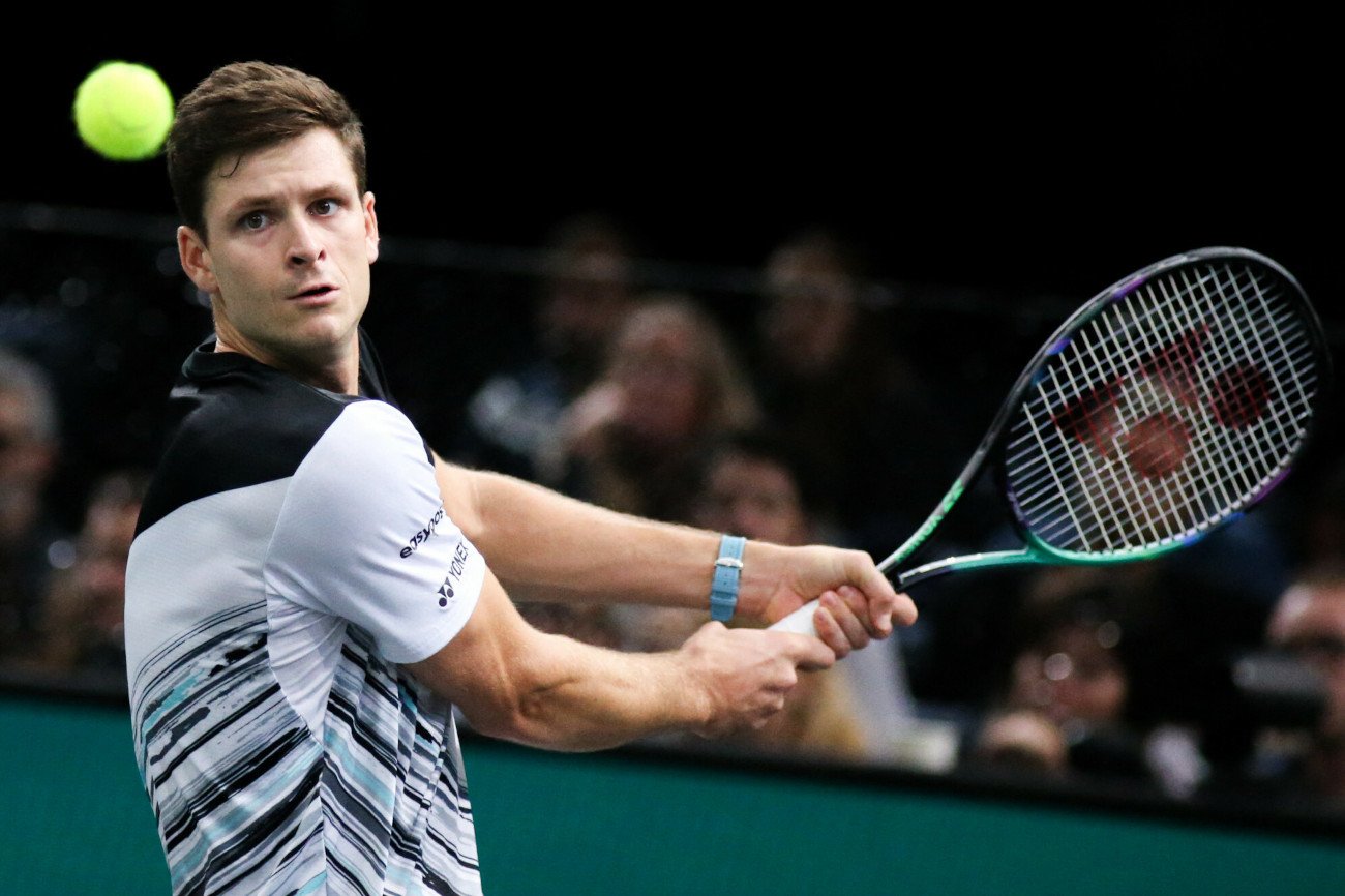 Wrocławianin Hubert Hurkacz na II rundzie zakończył swój udział w turnieju Rolex Masters 1000 w Paryżu.