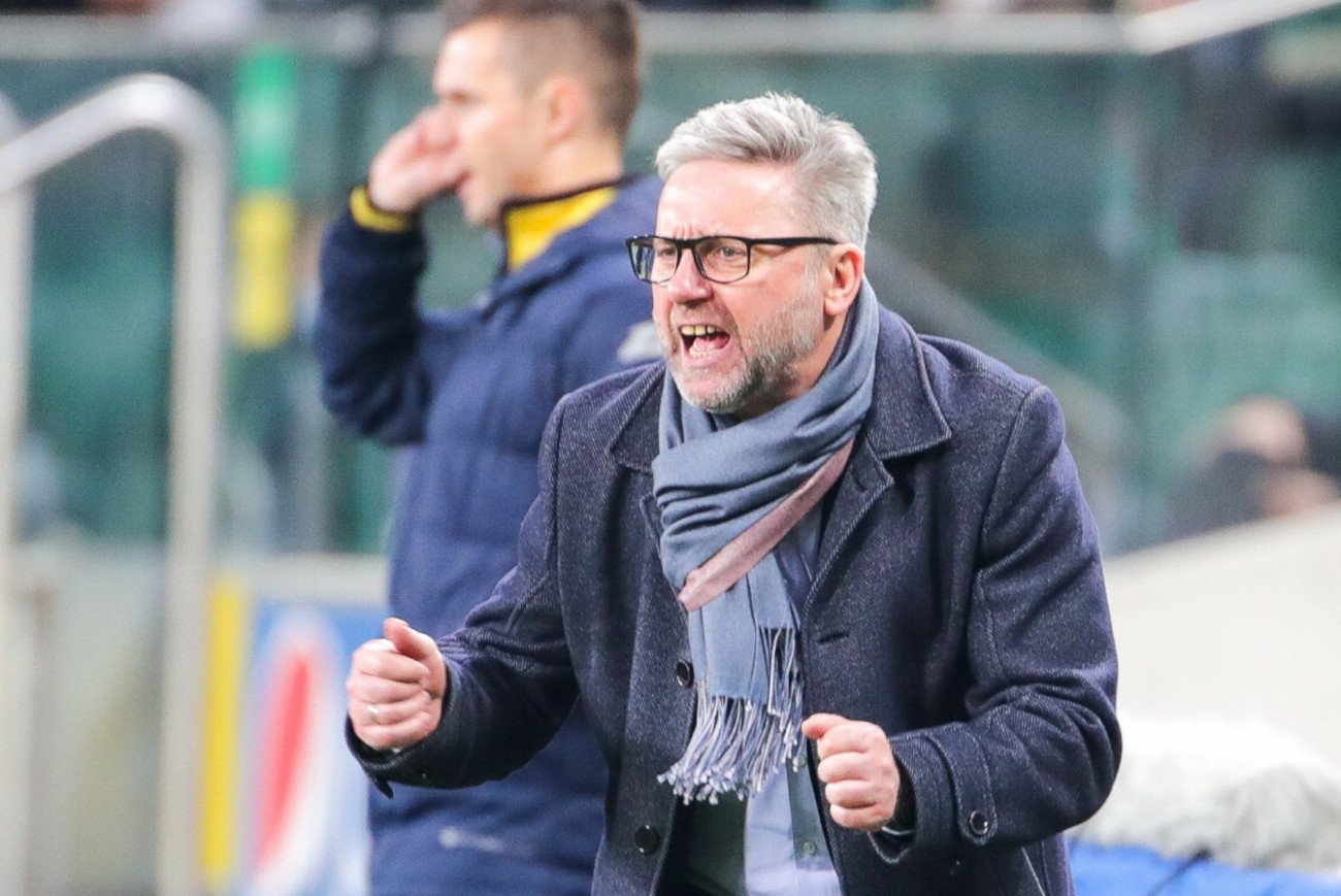 Jerzy Brzęczek nadal bez wygranej. Wisła Kraków pod jego ręką zremisowała "wygrany" mecz z Lechem Poznań.