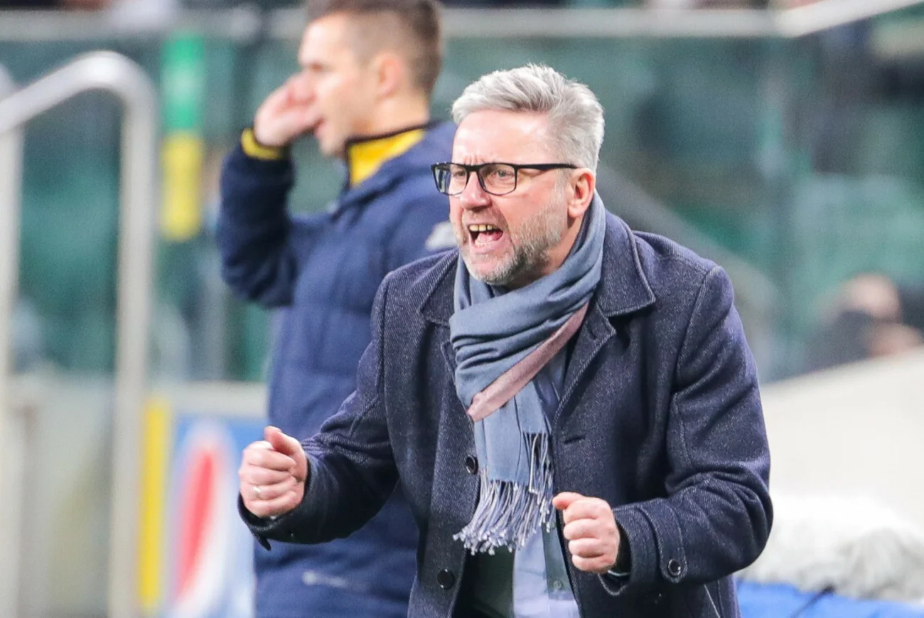Jerzy Brzęczek nadal bez wygranej. Wisła Kraków pod jego ręką zremisowała "wygrany" mecz z Lechem Poznań.