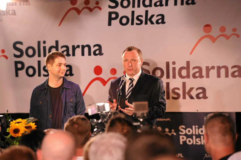 Z Solidarnej Polski odeszło dwóch posłów, partia straciła klub poselski.