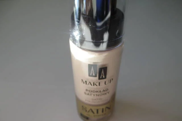 Podkład Satynowy Satin IQ10 System, AA Make Up