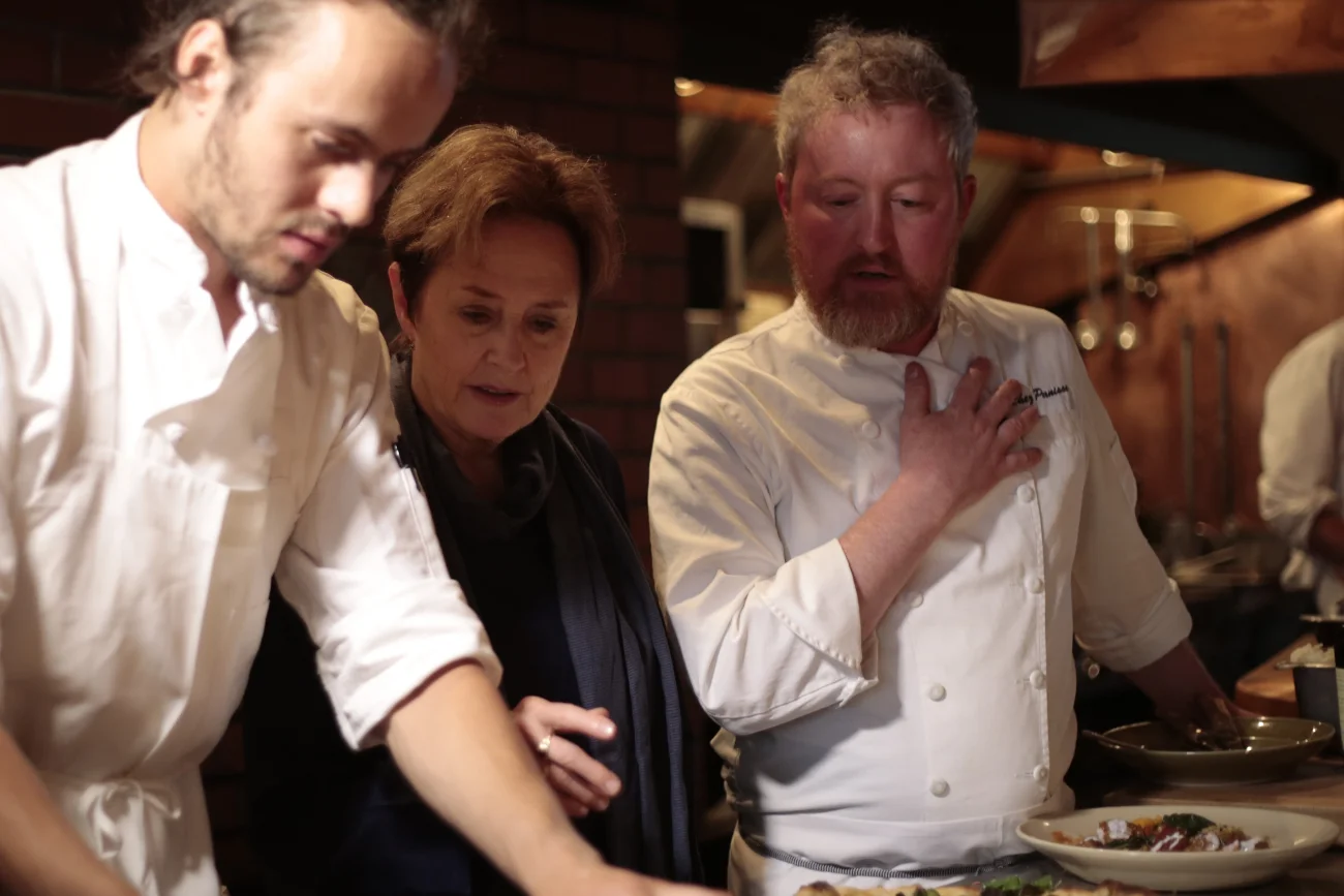 Alice Waters w kuchni Chez Panisse