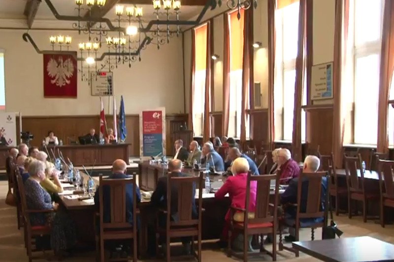 Sesja Rady Miasta Elbląg, na której przegłosowano program "Elblążanin plus".