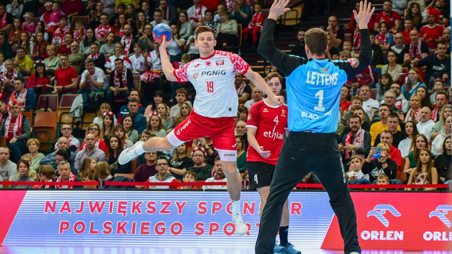 Reprezentacja Polski od meczu z Francją rozpocznie turniej MŚ. Biało-Czerwoni razem ze Szwedami są gospodarzami.