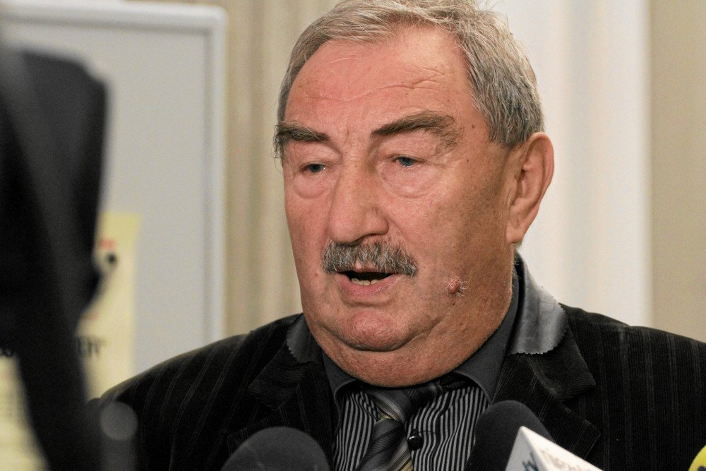 Poseł PiS apeluje o zmianę maksymy na budynku Kancelarii Rady Ministrów.