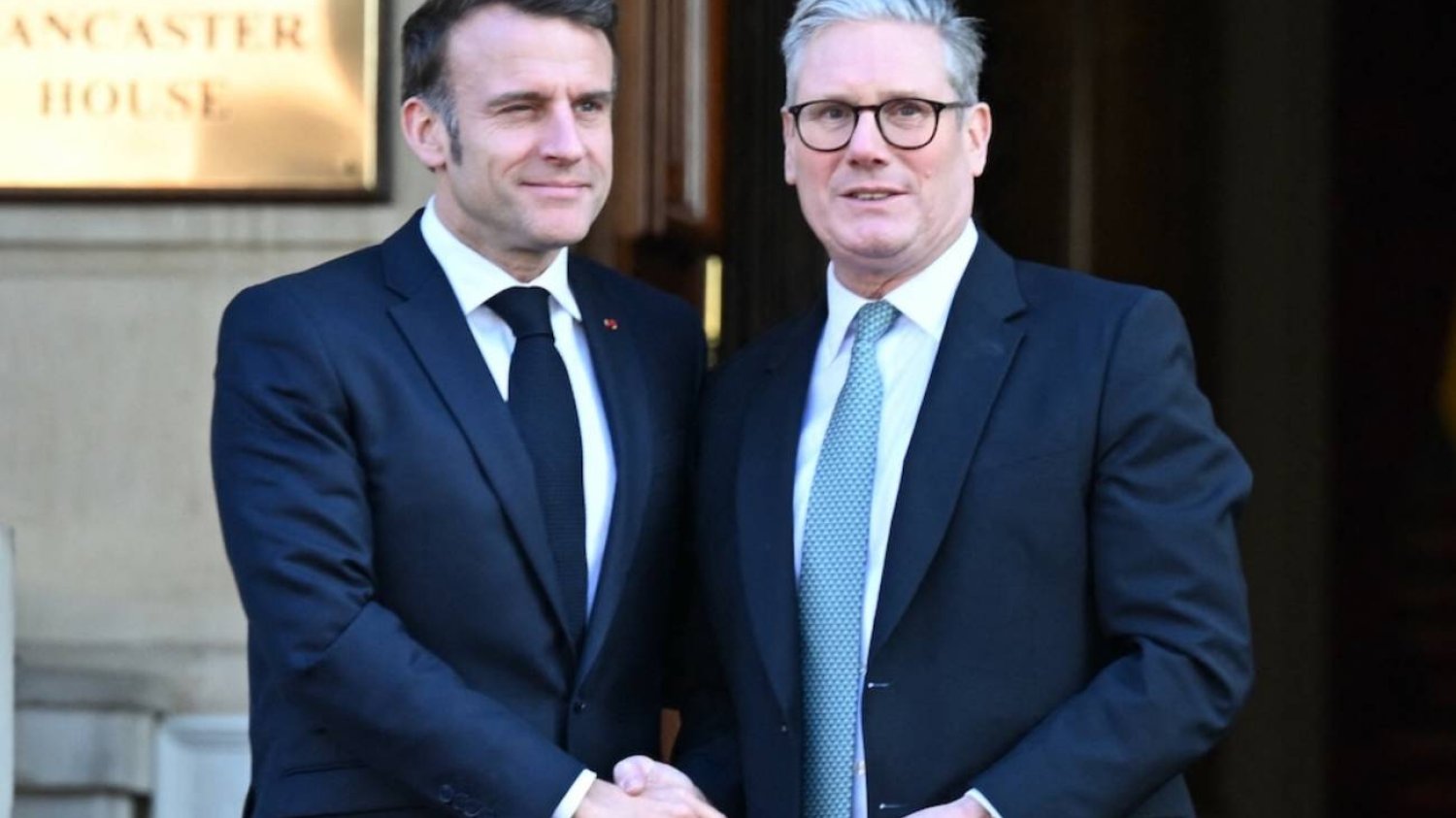 "Nudny okularnik" nowym liderem w Europie. Łatwo było przegapić, że został premierem Keir Starmer jak nowy lider w Europie. To on przejął inicjatywę ws. Ukrainy
