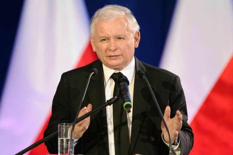 Jednak dojdzie do zjednoczenia prawicy? "Jeśli PiS mówi prawdę, to powstanie obóz, który da Kaczyńskiemu władzę"