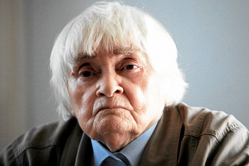 Jednym z nowych honorowych obywateli Warszawy została prof. Maria Janion.