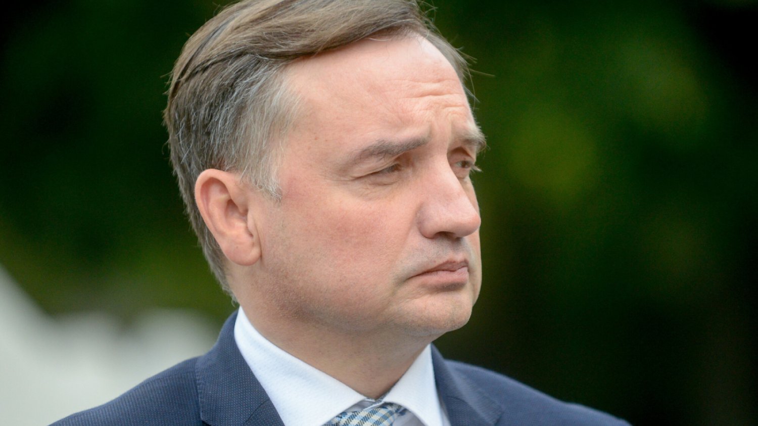 Ziobro wezwany przed komisję. Napisał, że ma zwolnienie do 7 lipca