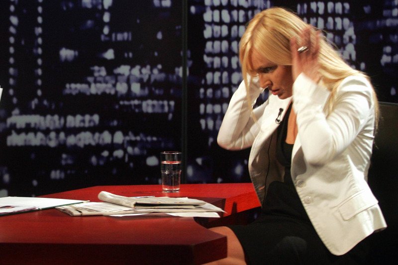 Jarosław Kaczyński zmusił Monikę Olejnik do przełożenia urlopu.