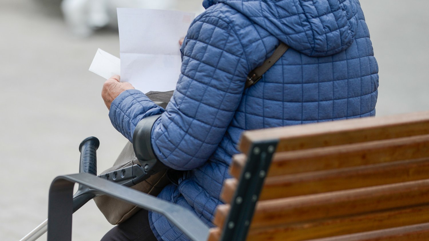 Nowy bon dla seniorów 75 plus. 2150 zł brutto na opiekę Bon senioralny od 2026 r. Kto go otrzyma i na co?