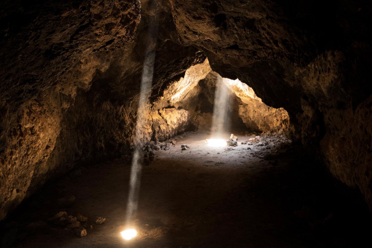 Jakie jaskinie zobaczyć w Polsce? Oto lista najciekawszych.