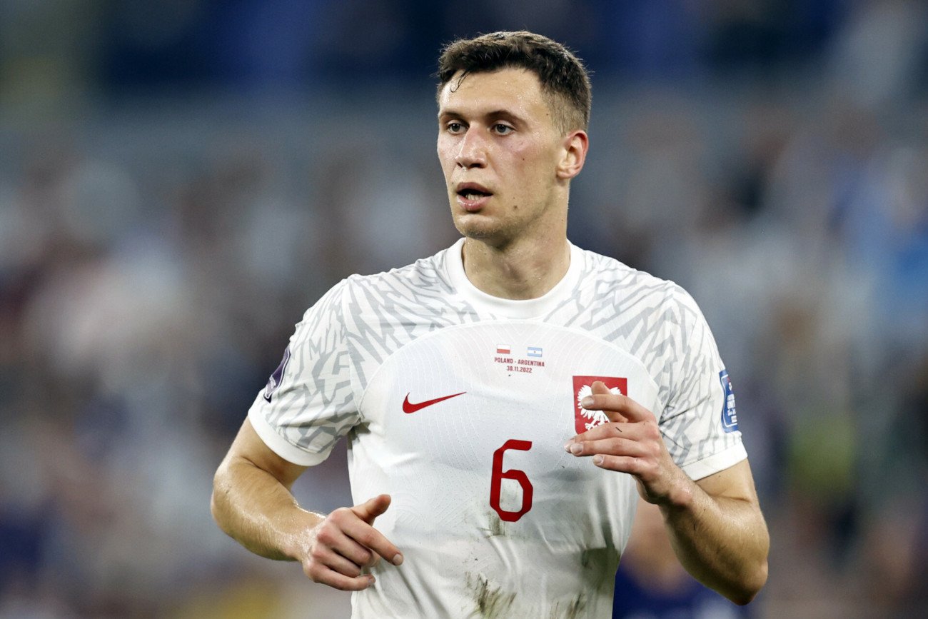 Krystian Bielik miał być jednym z ważniejszych zawodników Biało-Czerwonych w Katarze. Tak się jednak nie stało.