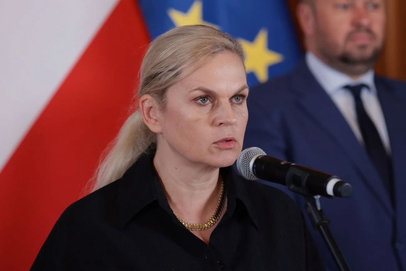 Czy można spokojnie puścić dzieci do szkoły? MEN o sytuacji po incydencie z dronami. Atak rosyjskich dronów. MEN wydał komunikat ws. dzieci i szkół.