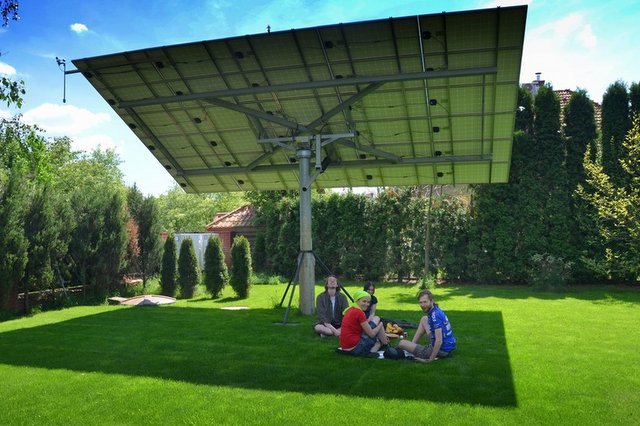 Solary w Chotomowie wzbudzają podziw i są obiektem wycieczek. Dla energetyków to tylko zawracanie gitary.